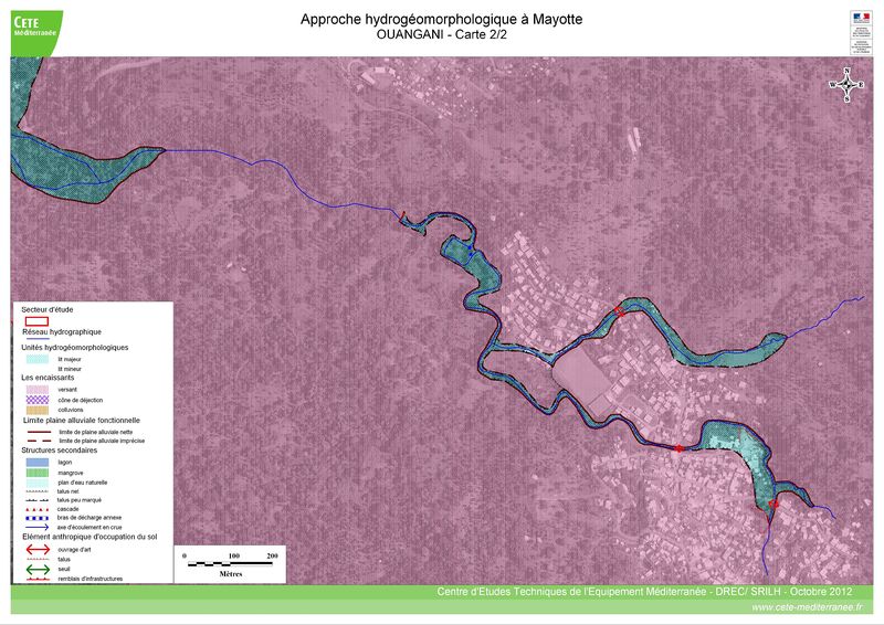 Fichier:Hydrogéomorphologie sur Ouangani 2-2.jpg