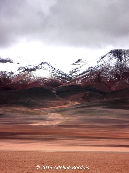Fichier:Chemin d'écoulements des neiges, Bolivie.jpg