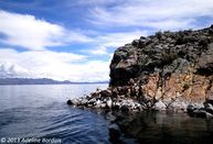 Erosion des falaises, Lac Titicaca, Bolivie2.jpg