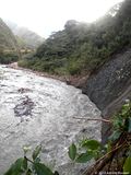 Erosion des falaises et glissement de terrain dus aux pluies intenses, Ocobama, Pérou.jpg