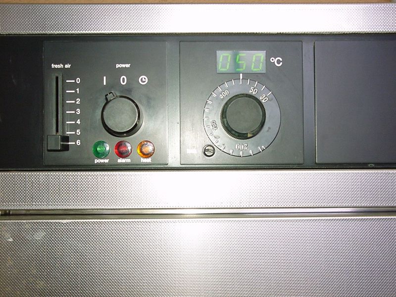 Fichier:23-etuve a 50C.jpg