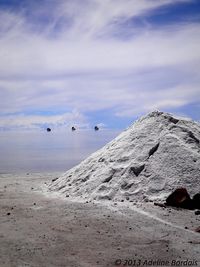 Le désert de sel inondé, Uyuni, Bolivie.jpg