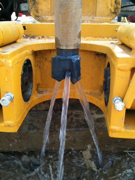 Fichier:Taillant et eau.jpg