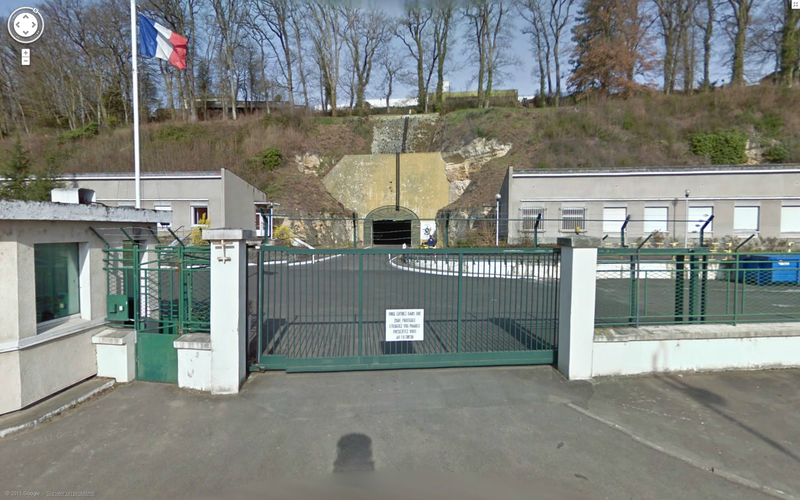 Fichier:Entree cinq mars la pile.bmp
